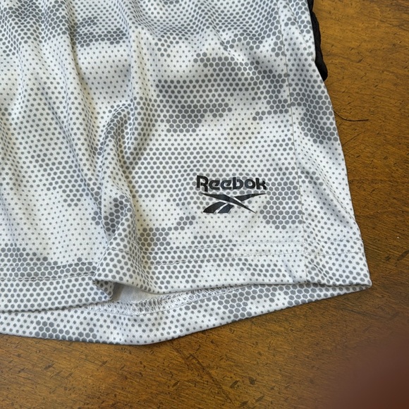 Boys XL short Bundle - Picture 5 of 9